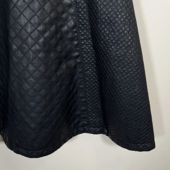 TOPSHOP | FAUX LEATHER SLEEVELESS DRESS - Picture 6 of 13